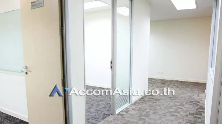 4  Office Space For Rent in Ploenchit ,Bangkok BTS Chitlom at President Tower AA15713